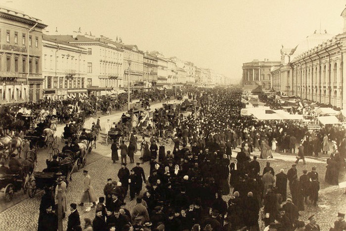Petersburg nevsky700