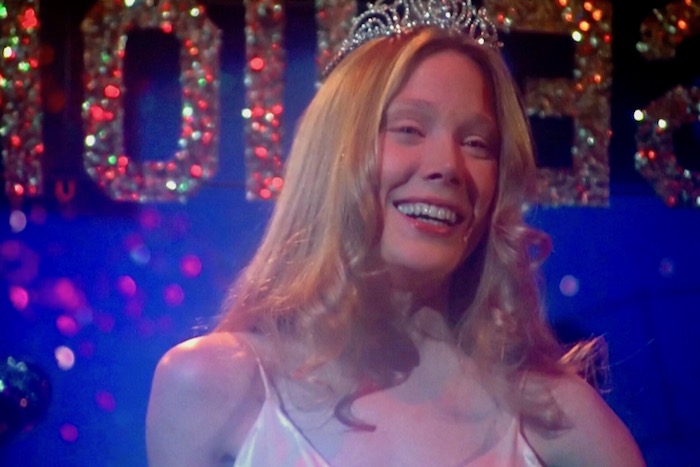 carrie 700