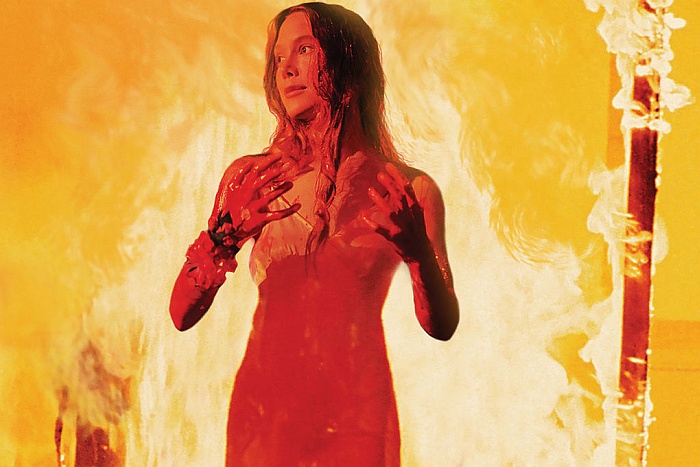 carrie 700